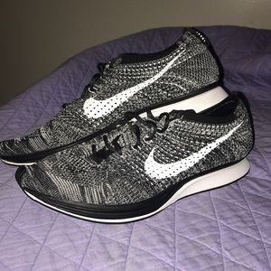 🔥Nike Flyknit Racer🔥